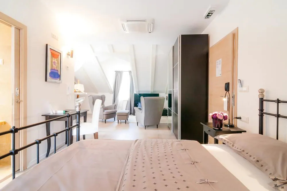 Splitska Perla City Centre Luxury Rooms