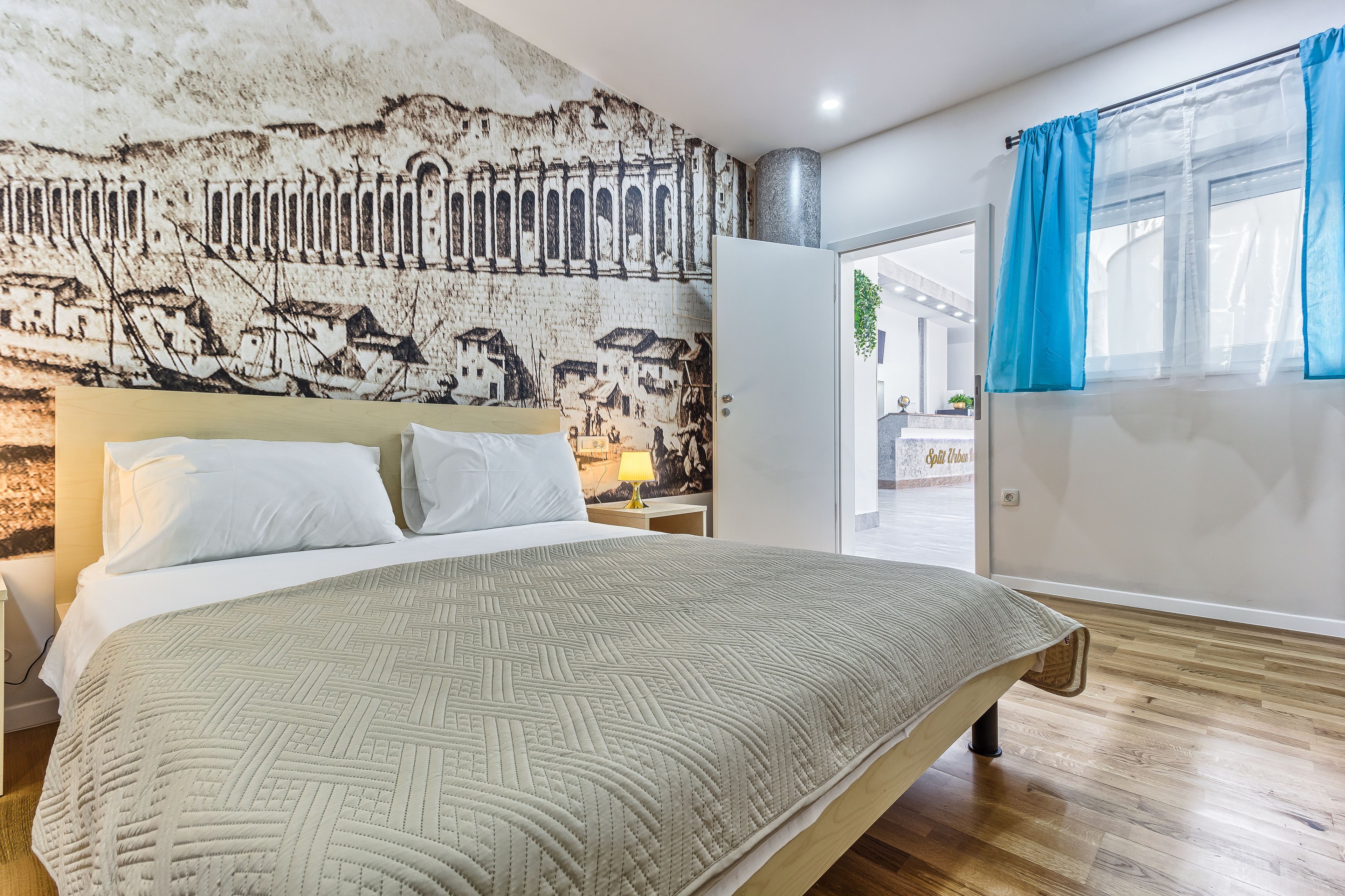 Split City Rooms