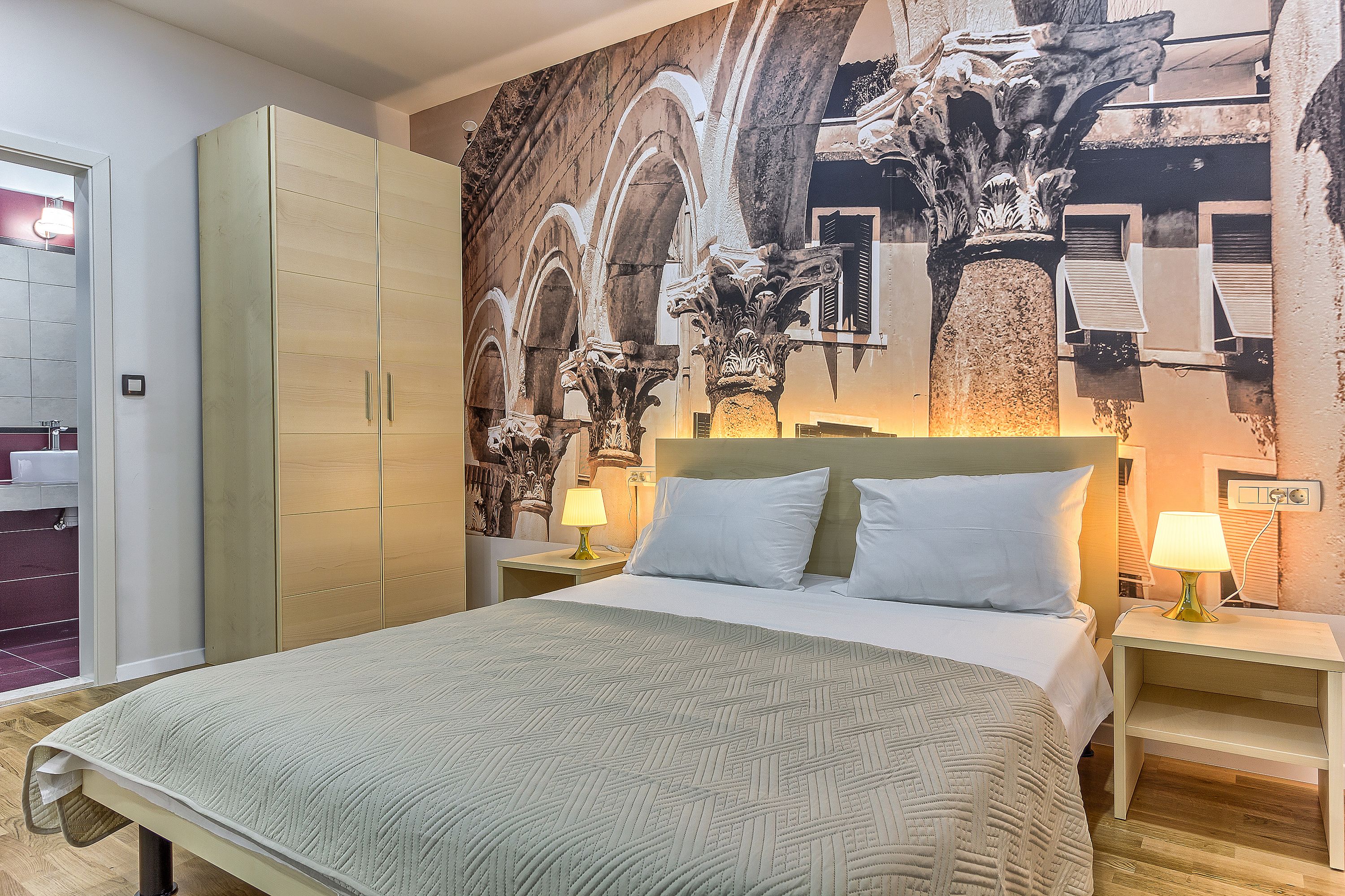 Split City Rooms