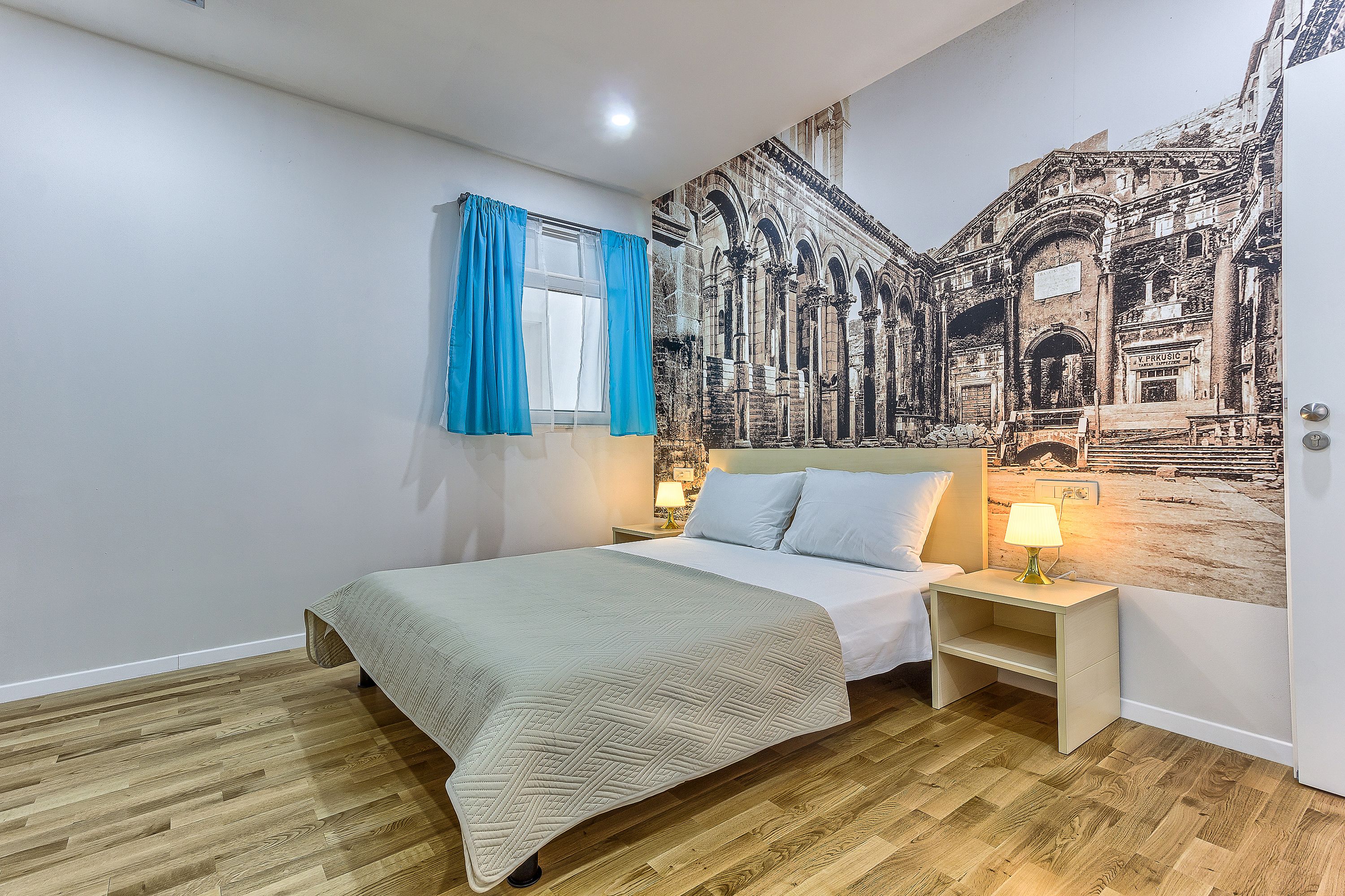Split City Rooms