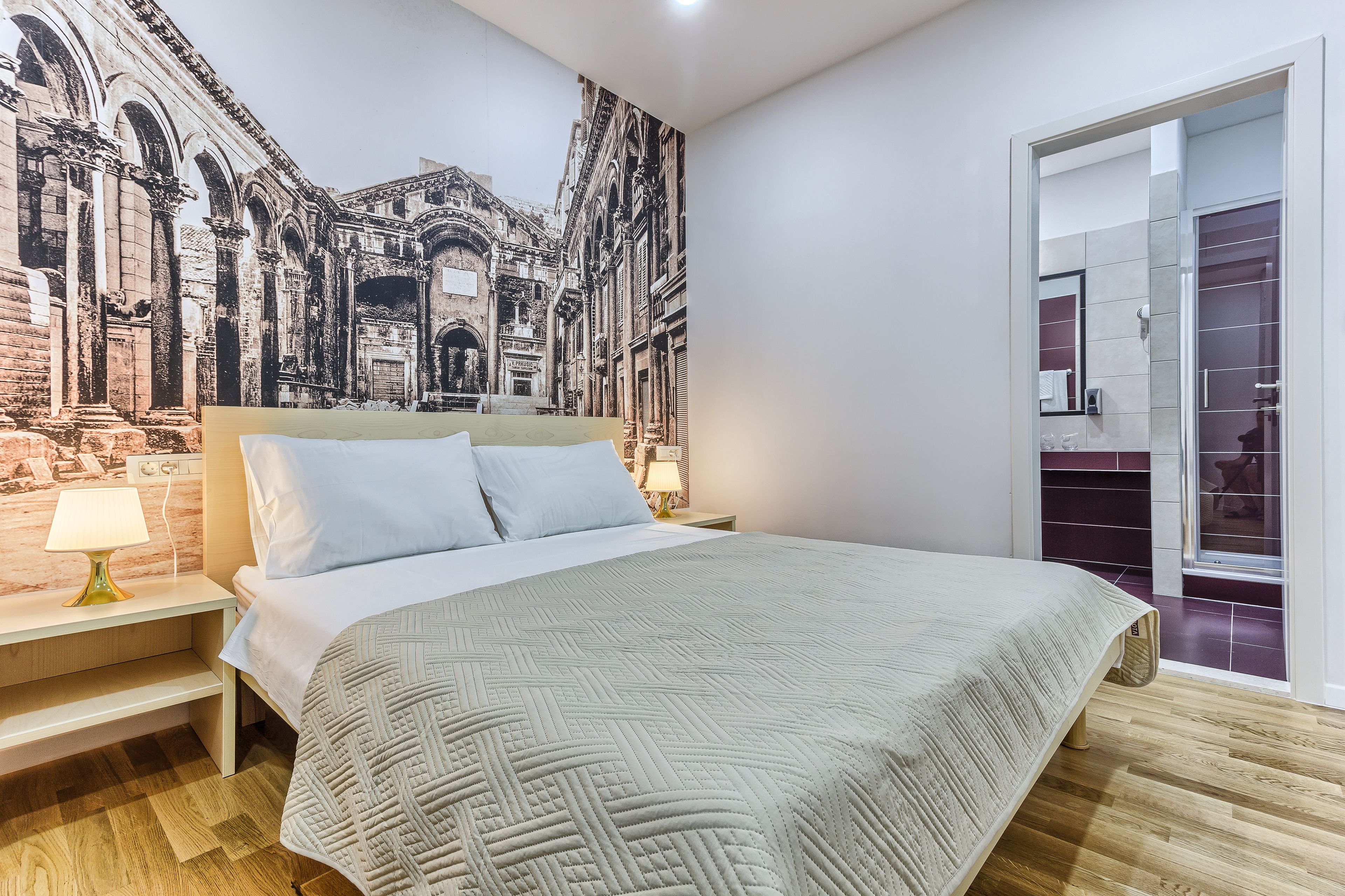 Split City Rooms