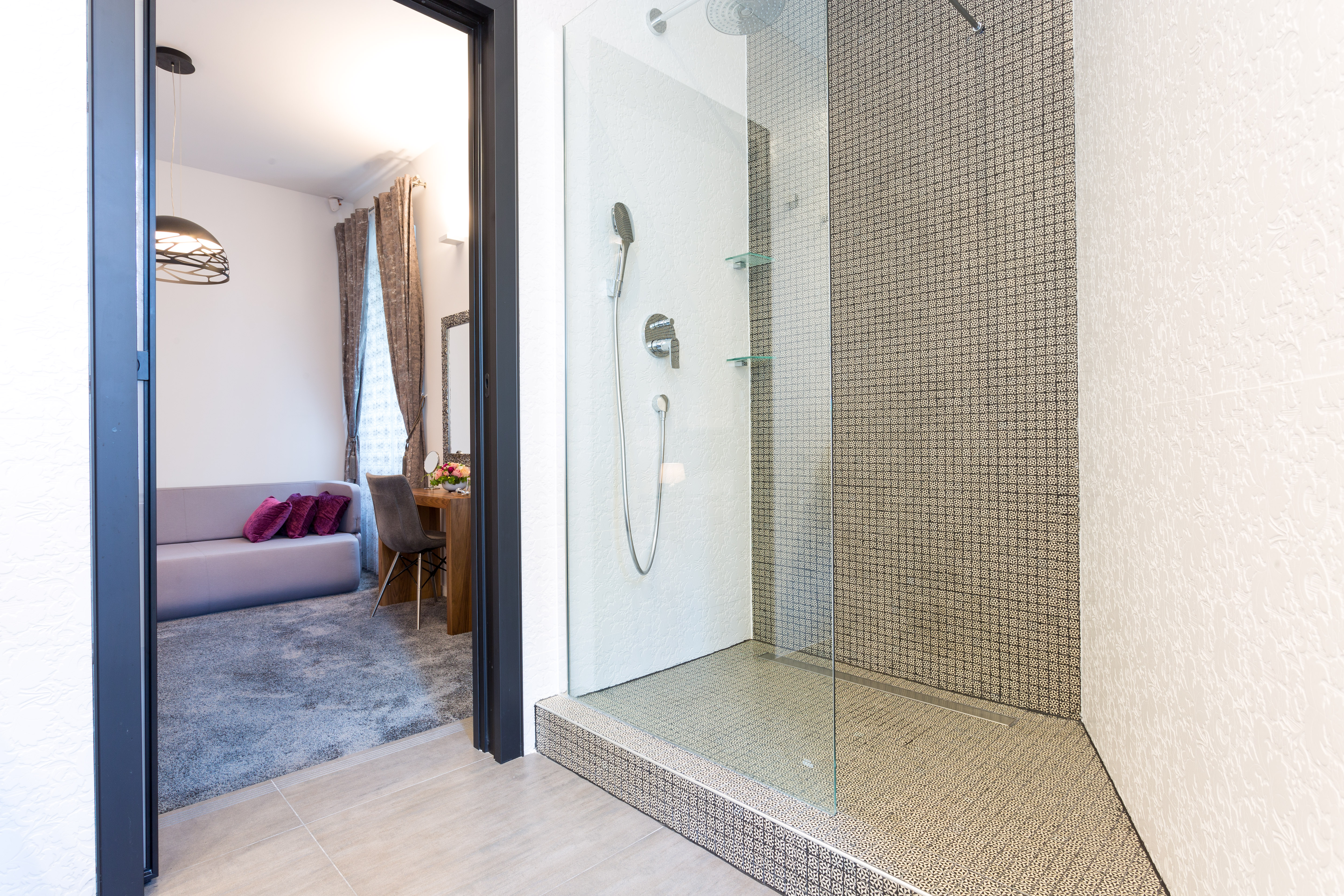 Starlight Luxury Rooms