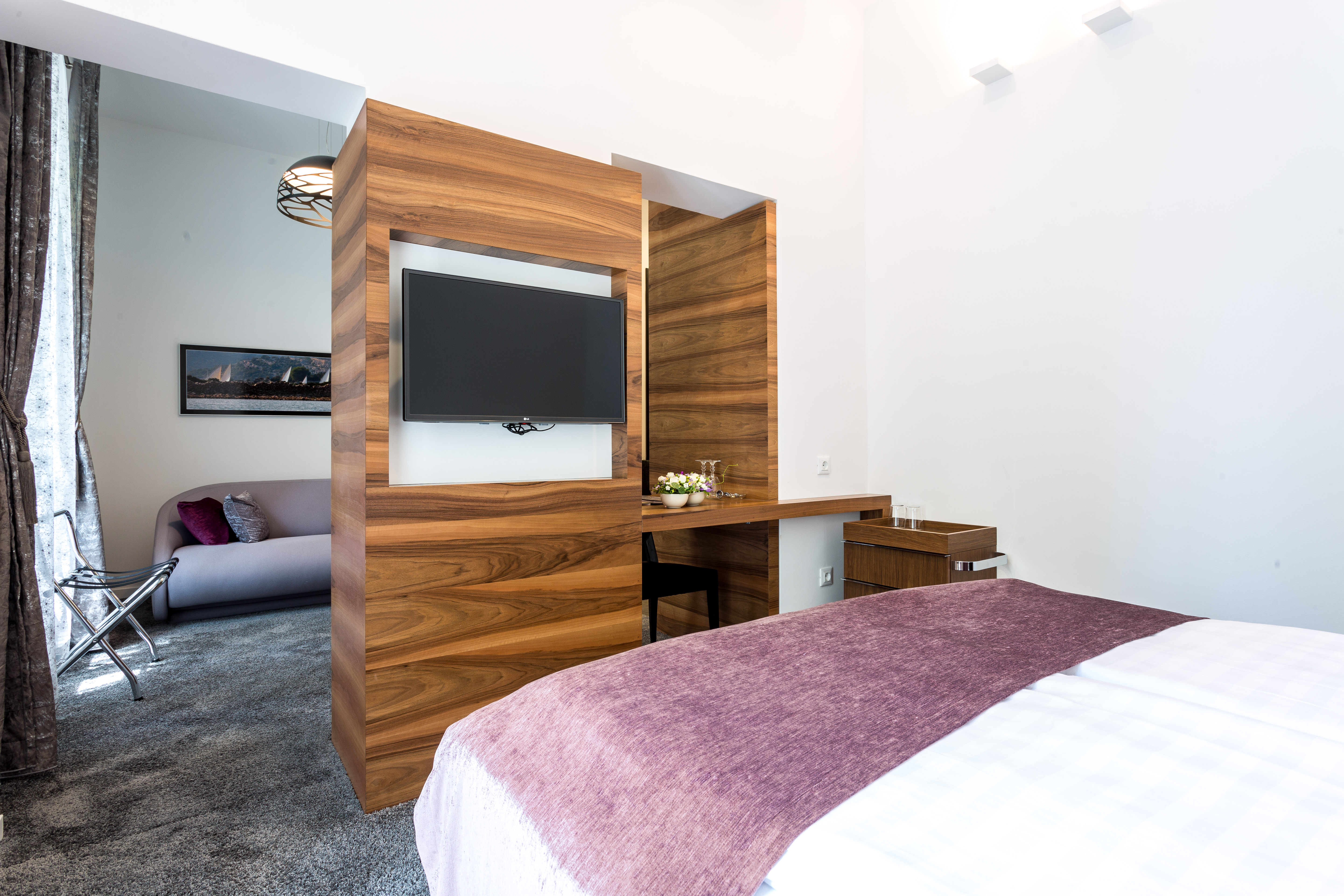 Starlight Luxury Rooms