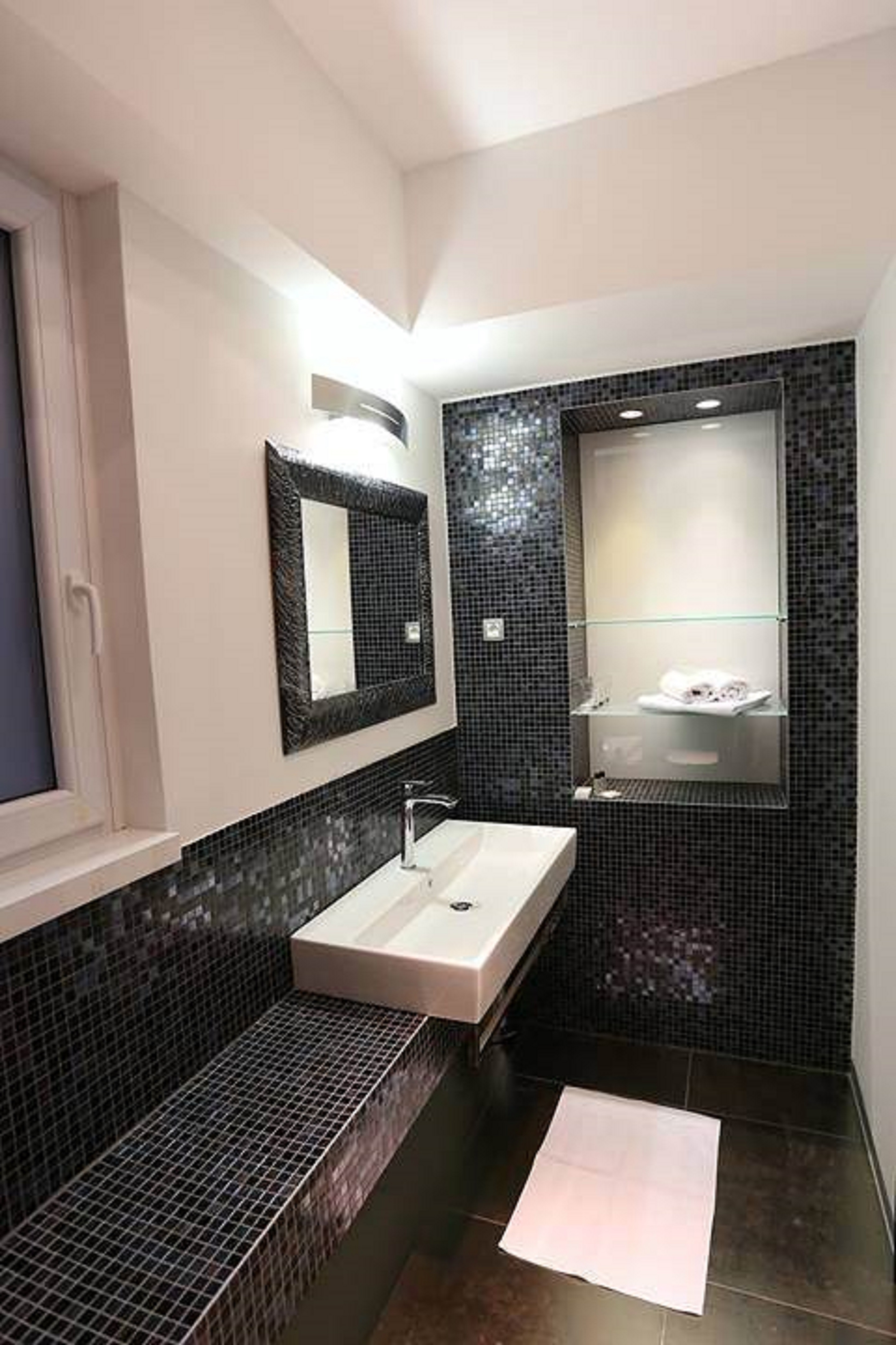 Starlight Luxury Rooms