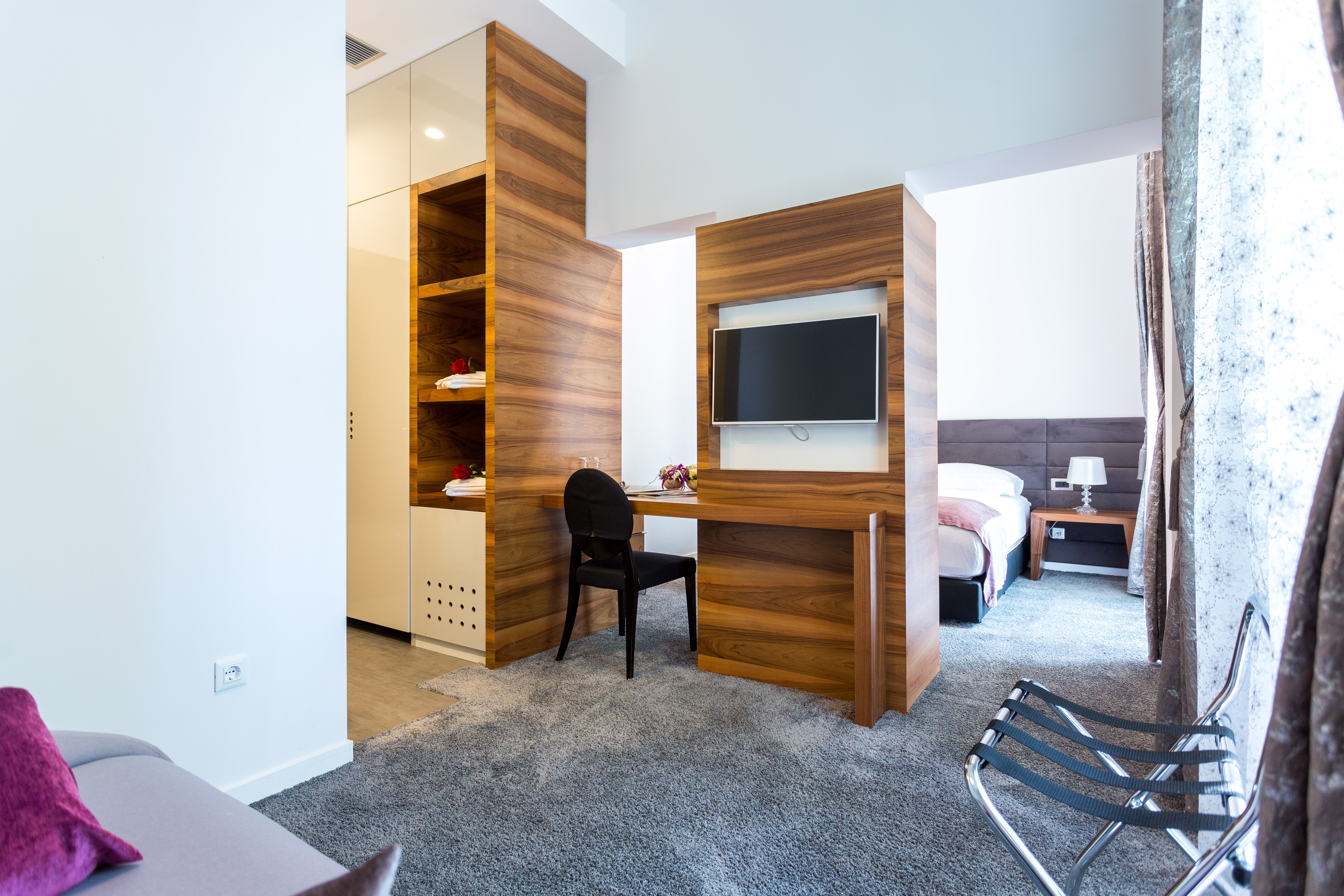 Starlight Luxury Rooms