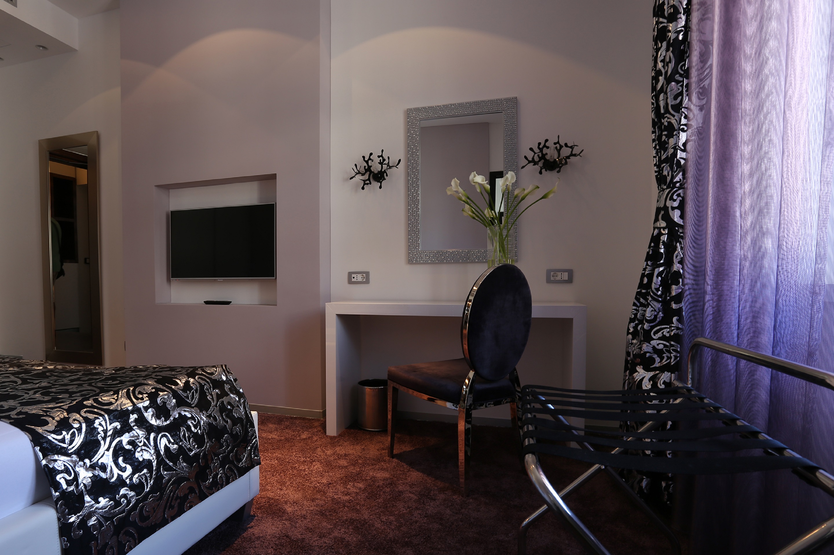 Starlight Luxury Rooms
