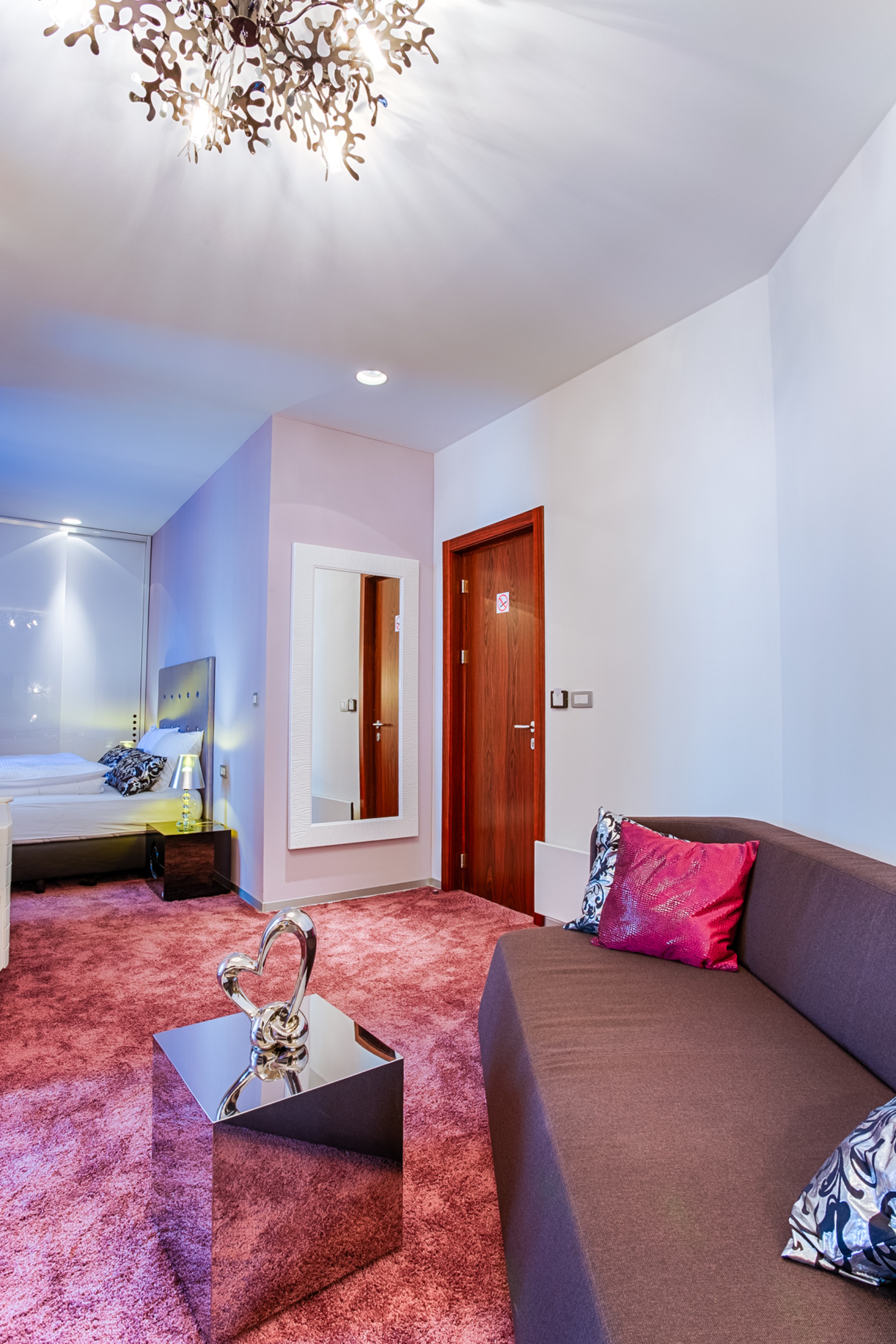 Starlight Luxury Rooms