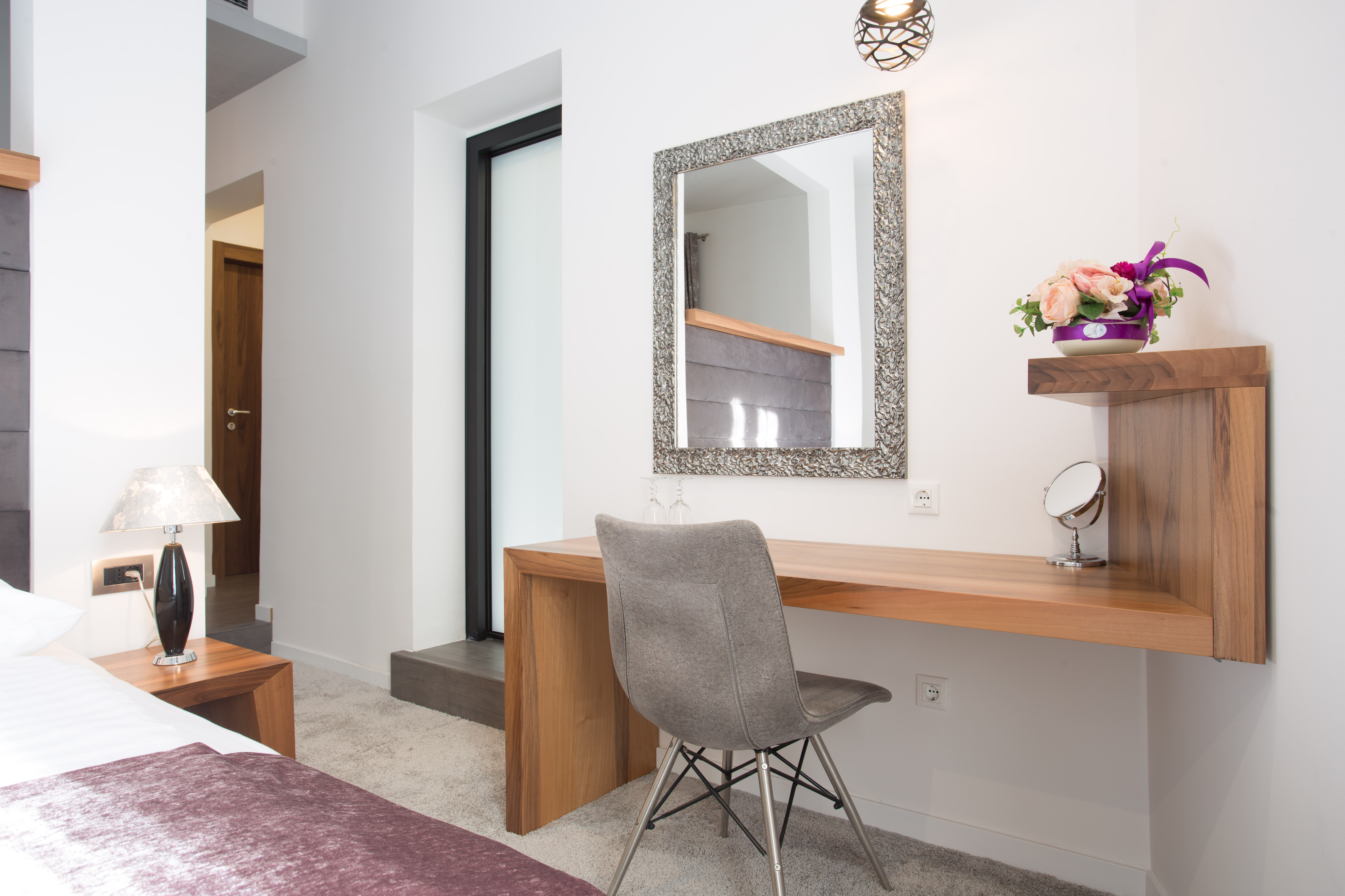Starlight Luxury Rooms