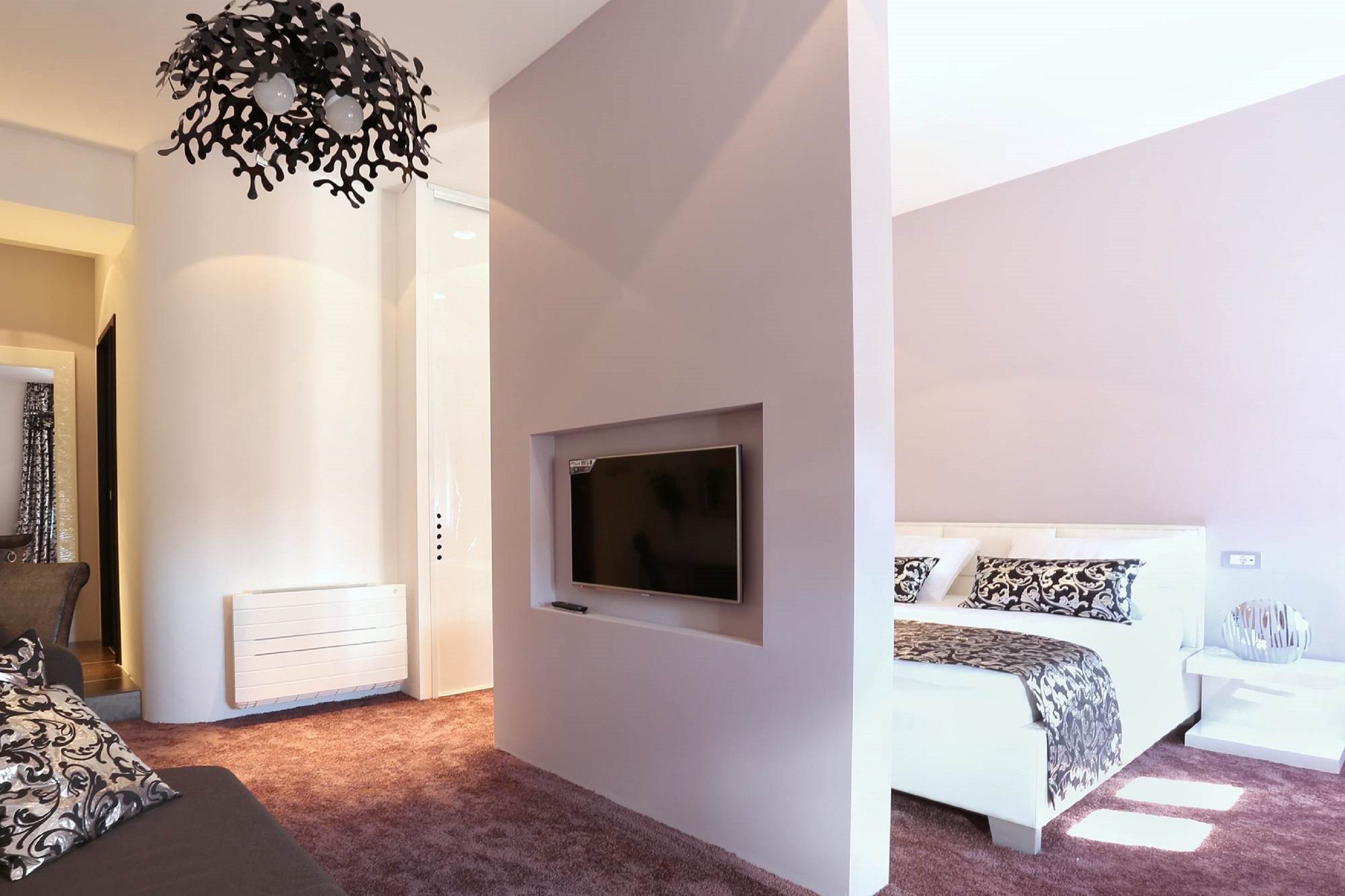Starlight Luxury Rooms