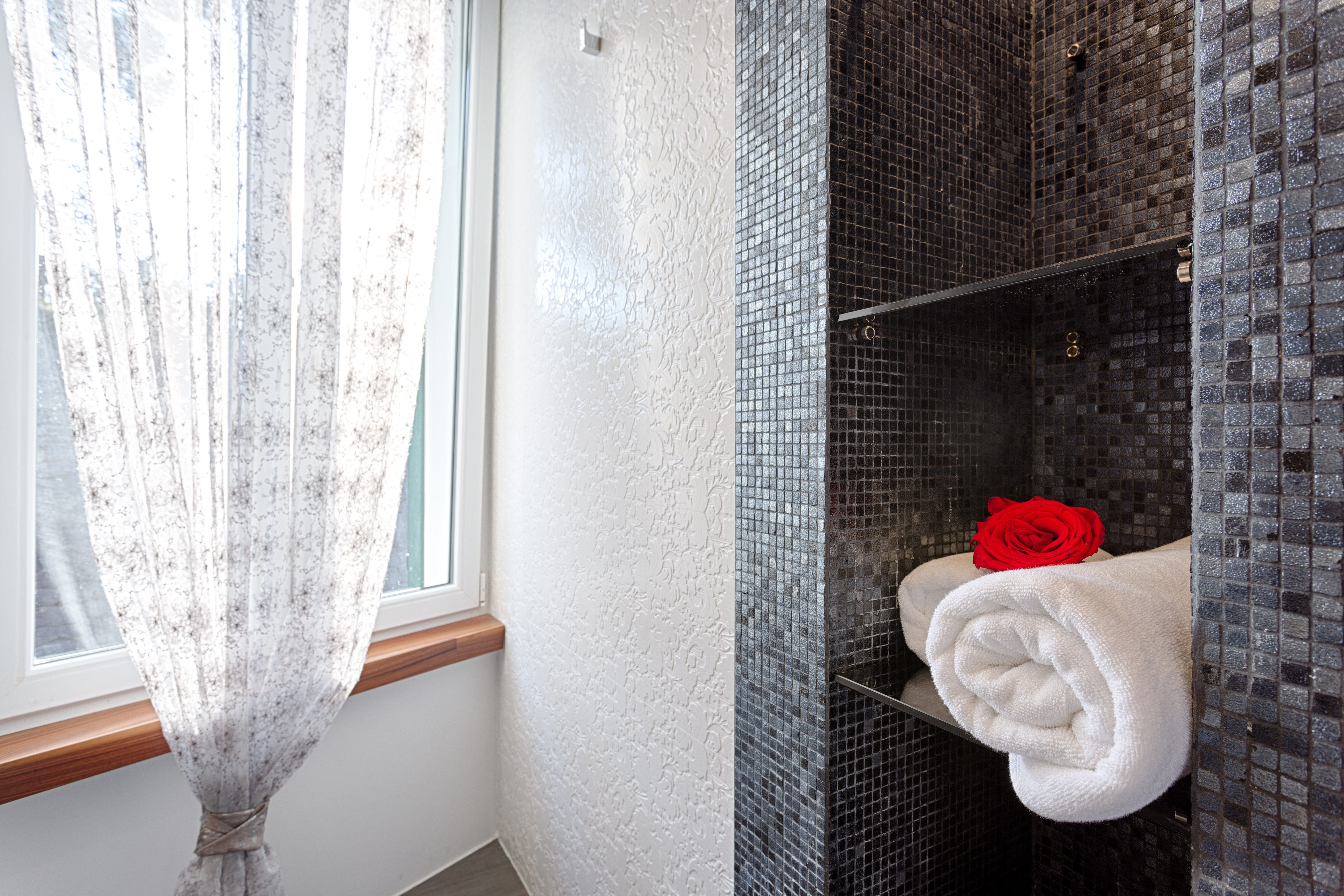 Starlight Luxury Rooms