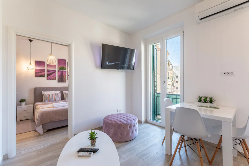 Studios & Room Poesia