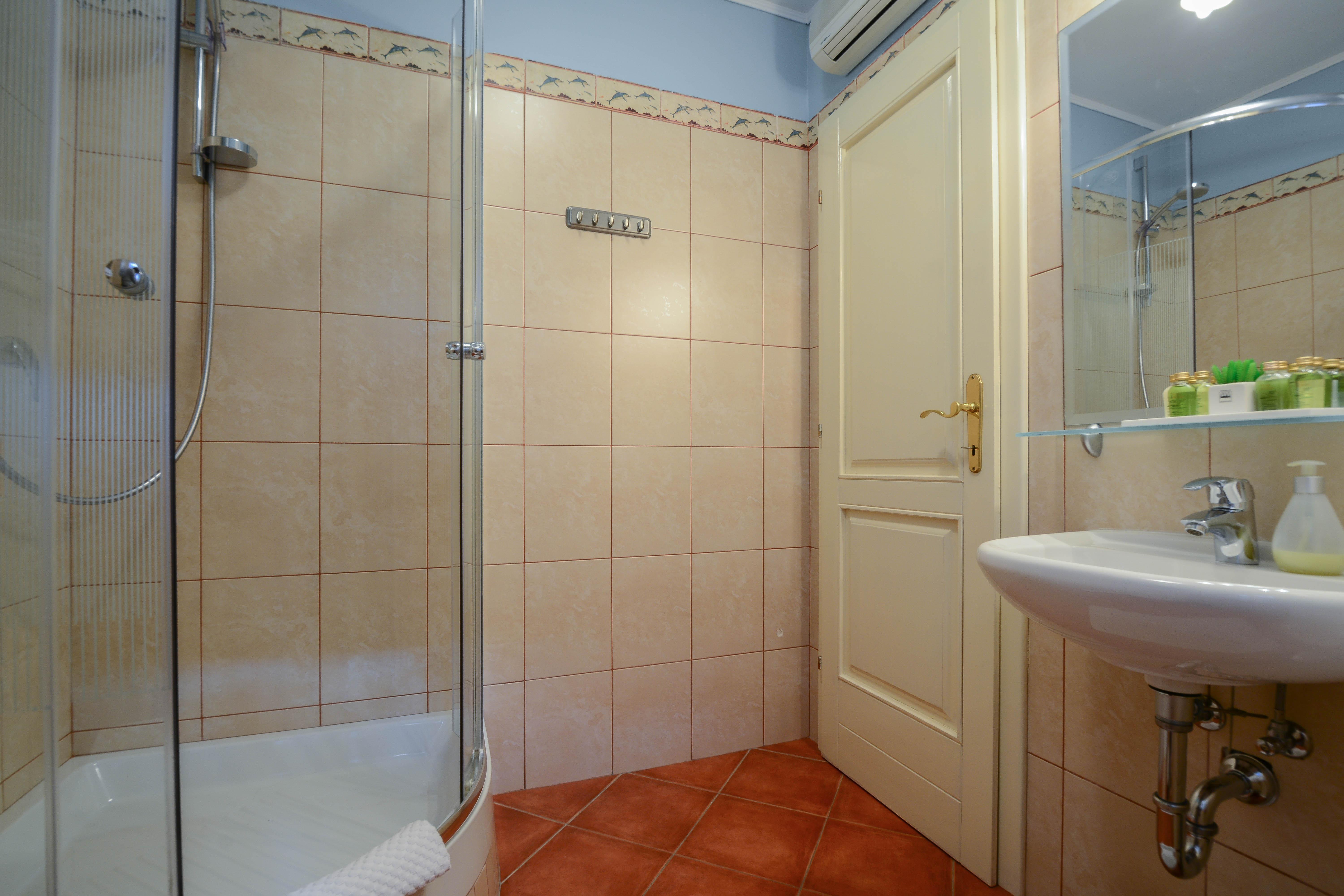 Tri Lava Luxury Living