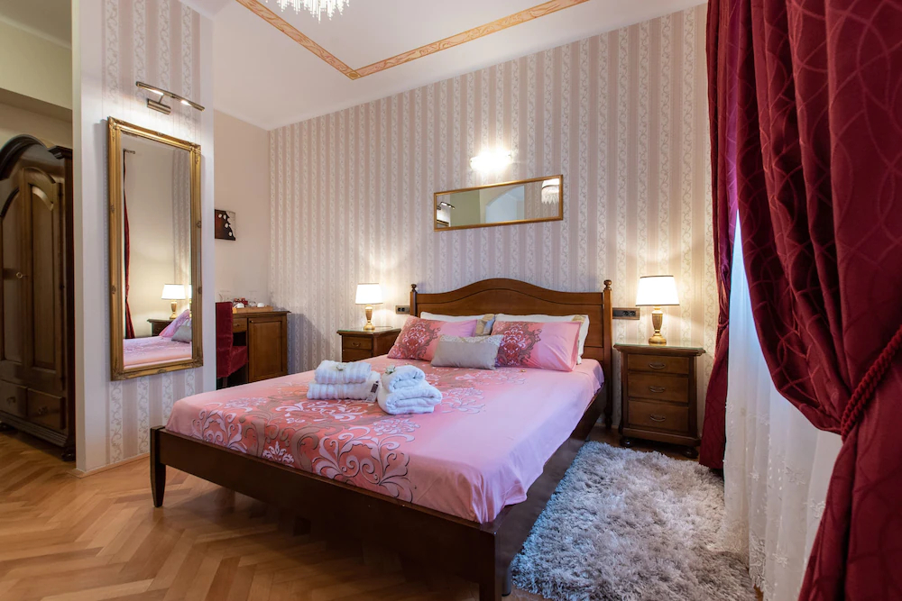 Unique Luxury Rooms
