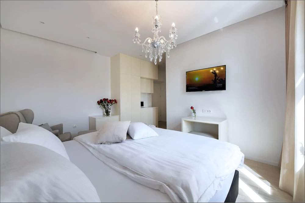 Via Porto Rooms