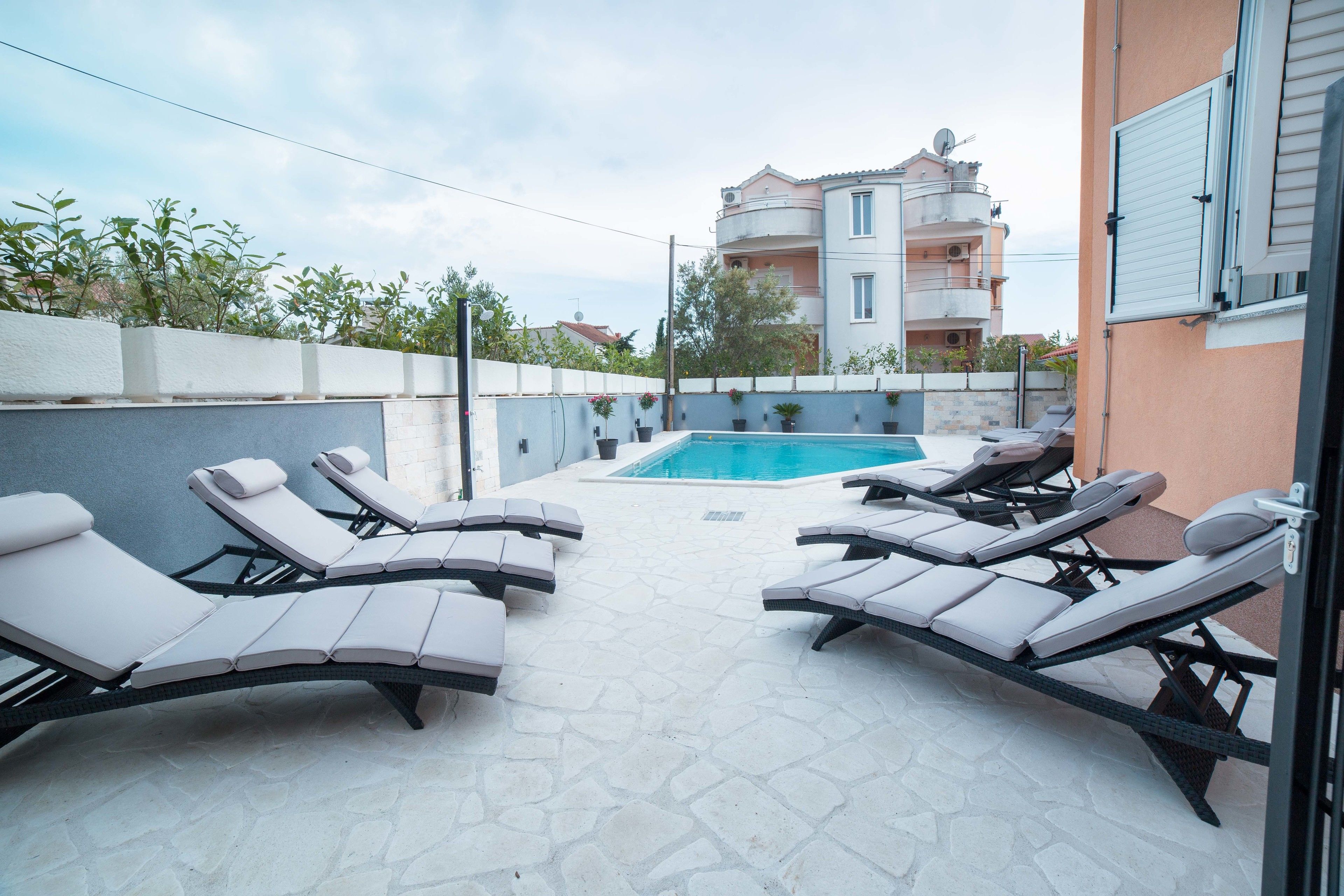 Apartments Marina