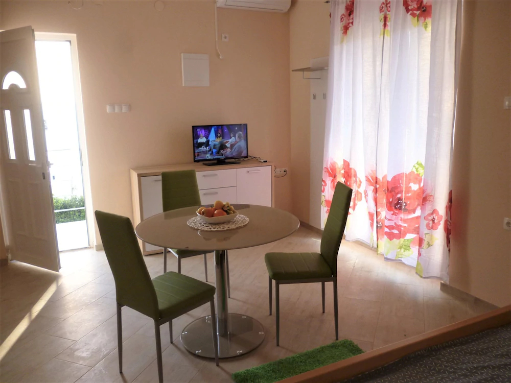 Apartments Lea