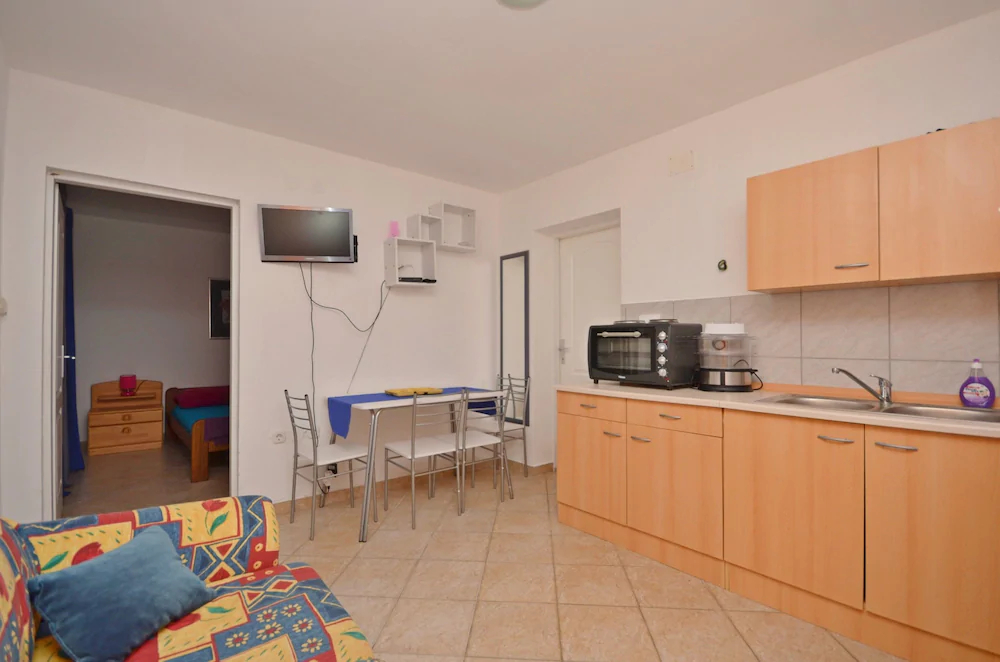 Apartments Mira