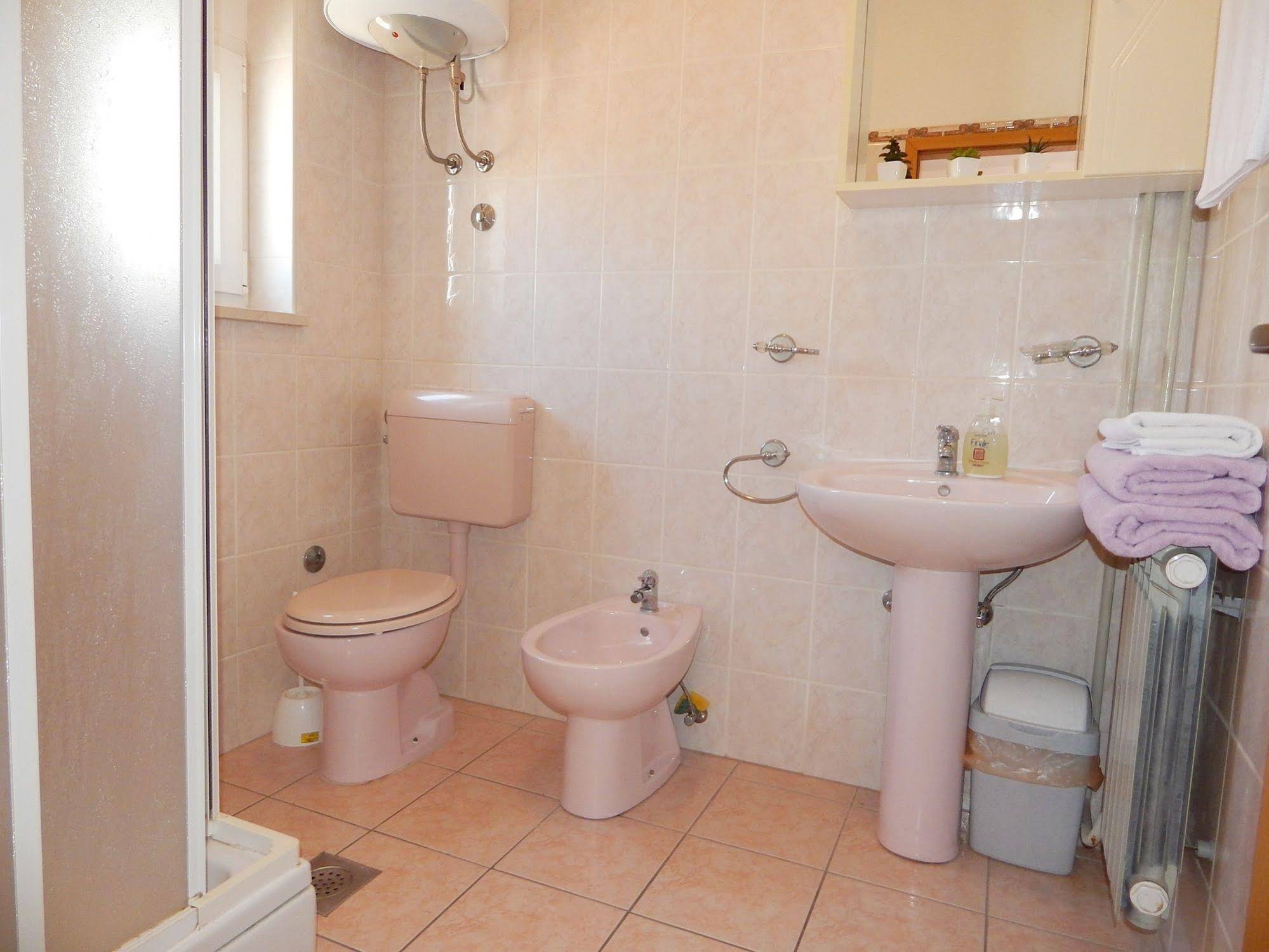 Rooms and Apartments Porat