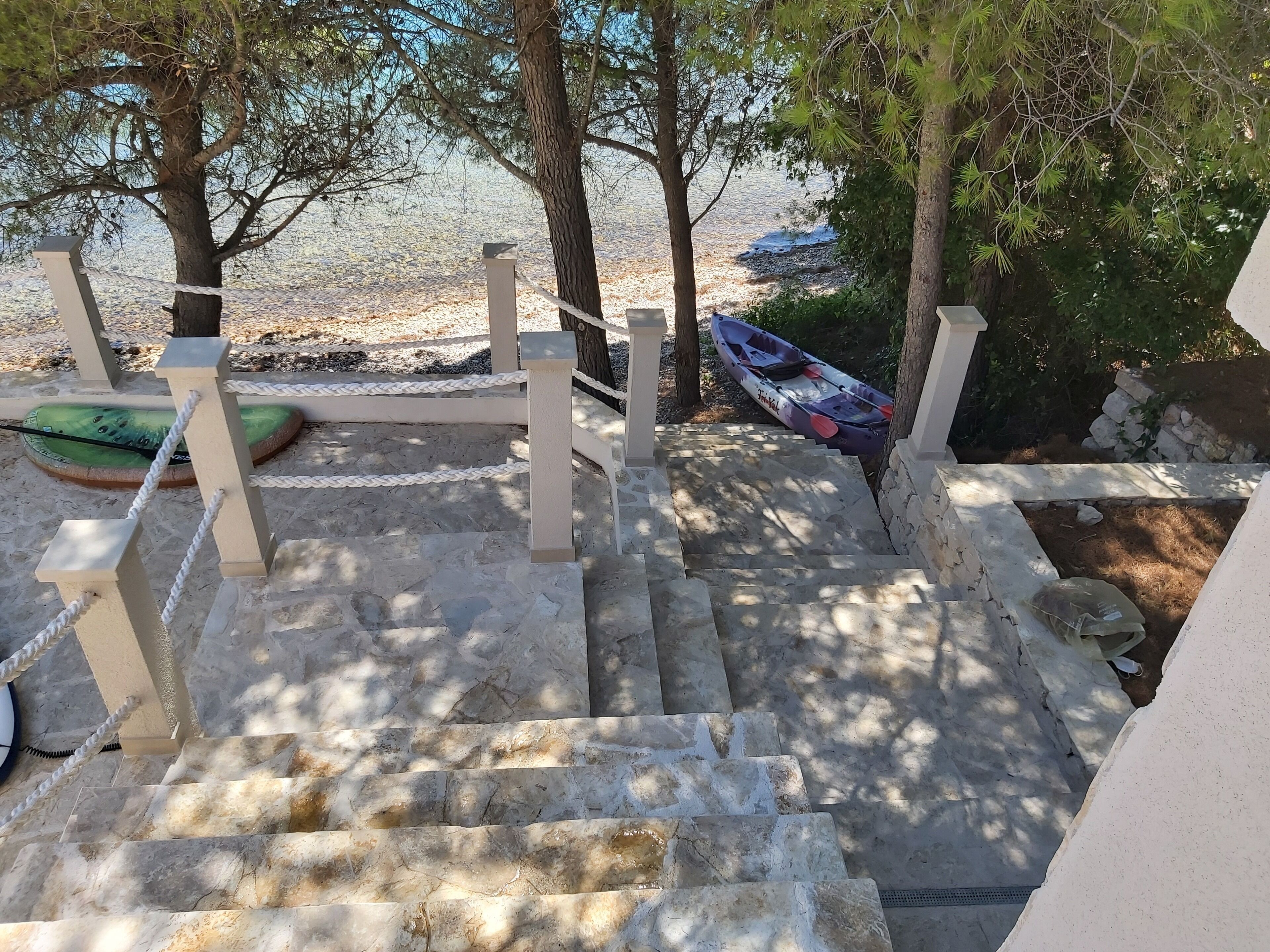 Beachfront Villa Brulupes in Secluded Bay
