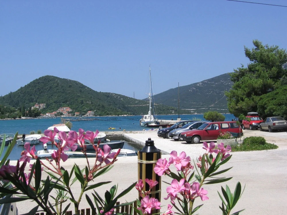 Villa Menalo