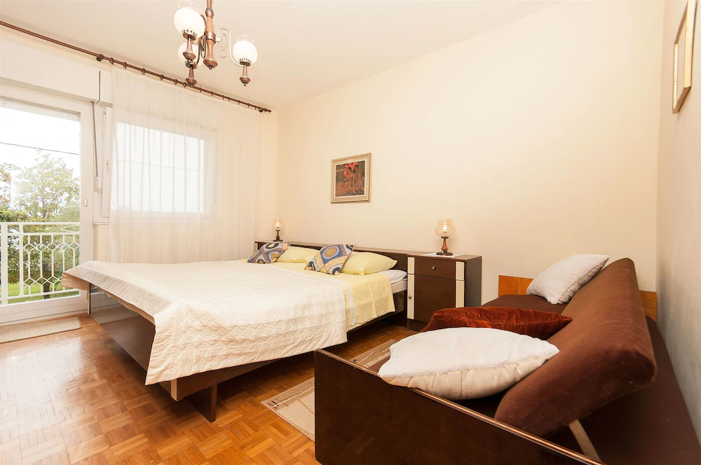 Apartments Augustin