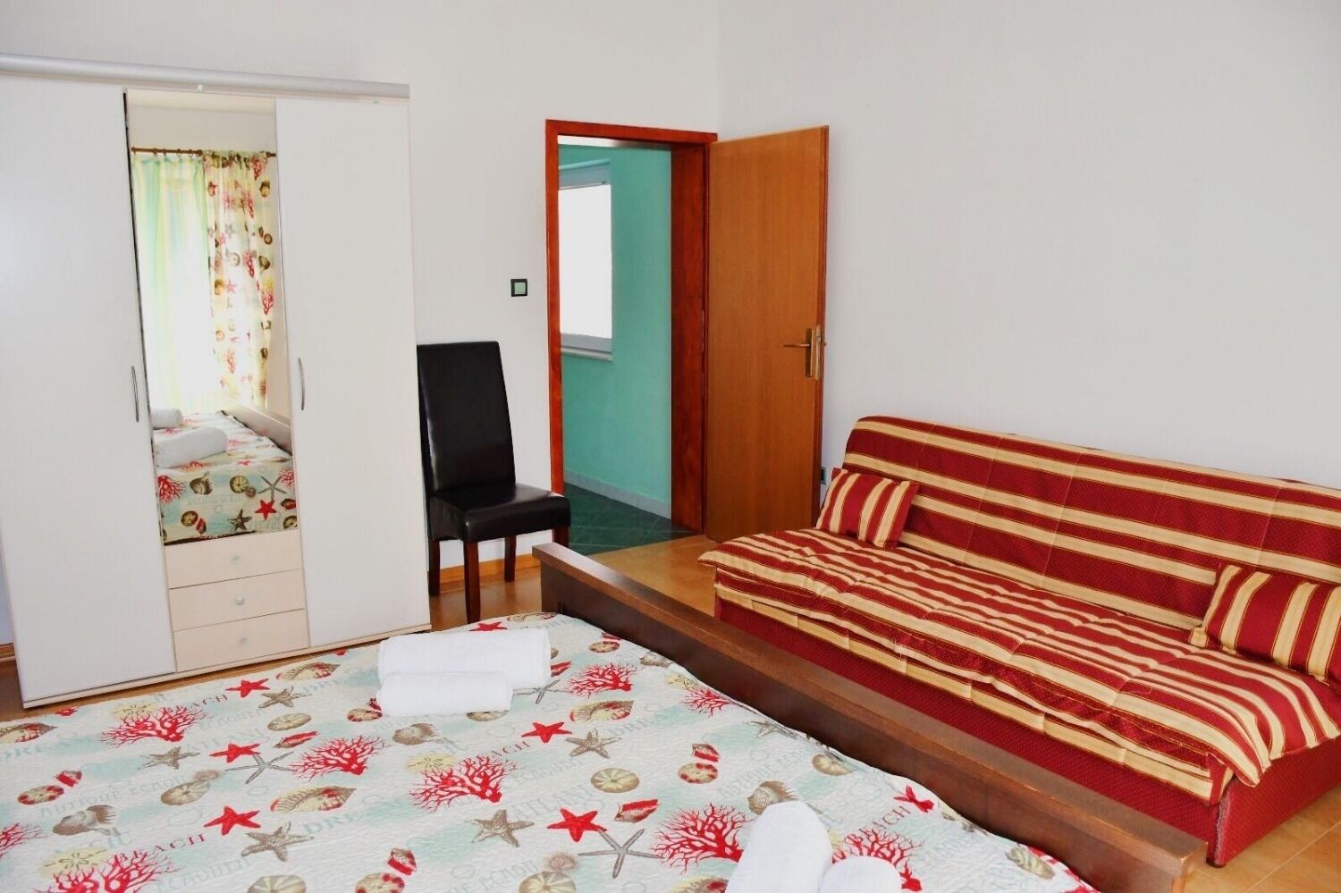 Apartments Darko - 30 m from beach