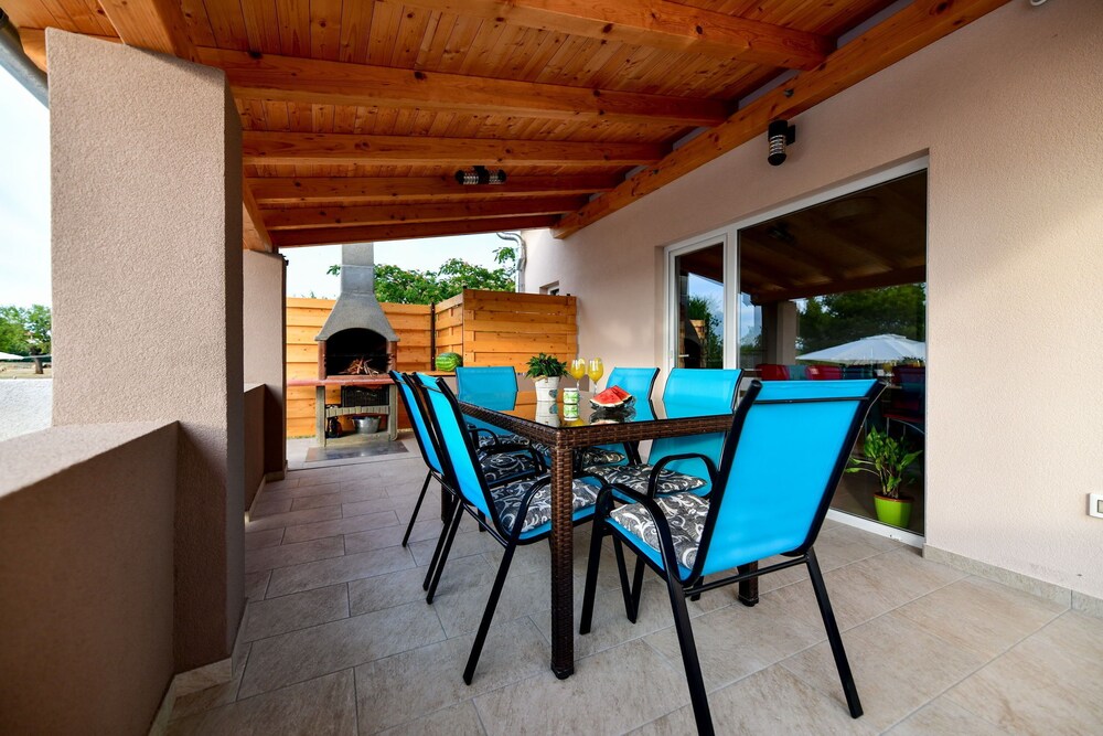 House Gabriela
