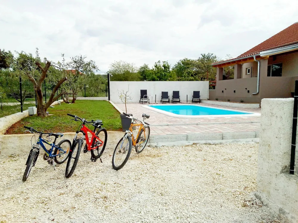 House Gabriela