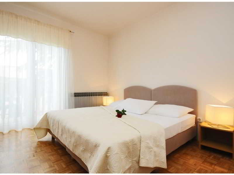 Matanovi Dvori Pension