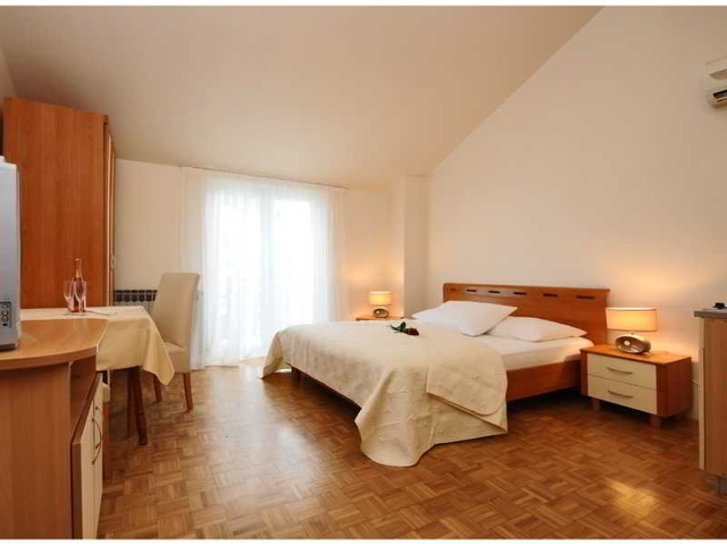 Matanovi Dvori Pension