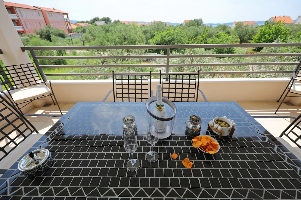 Villa Olive Garden Apartments