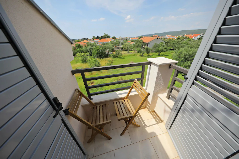 Villa Olive Garden Apartments