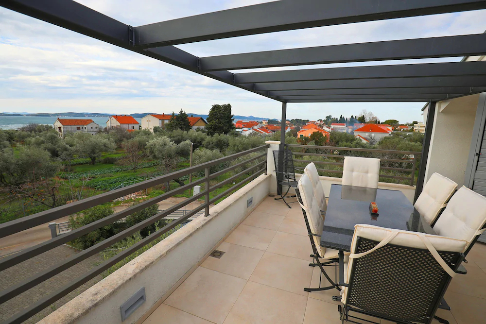 Villa Olive Garden Apartments