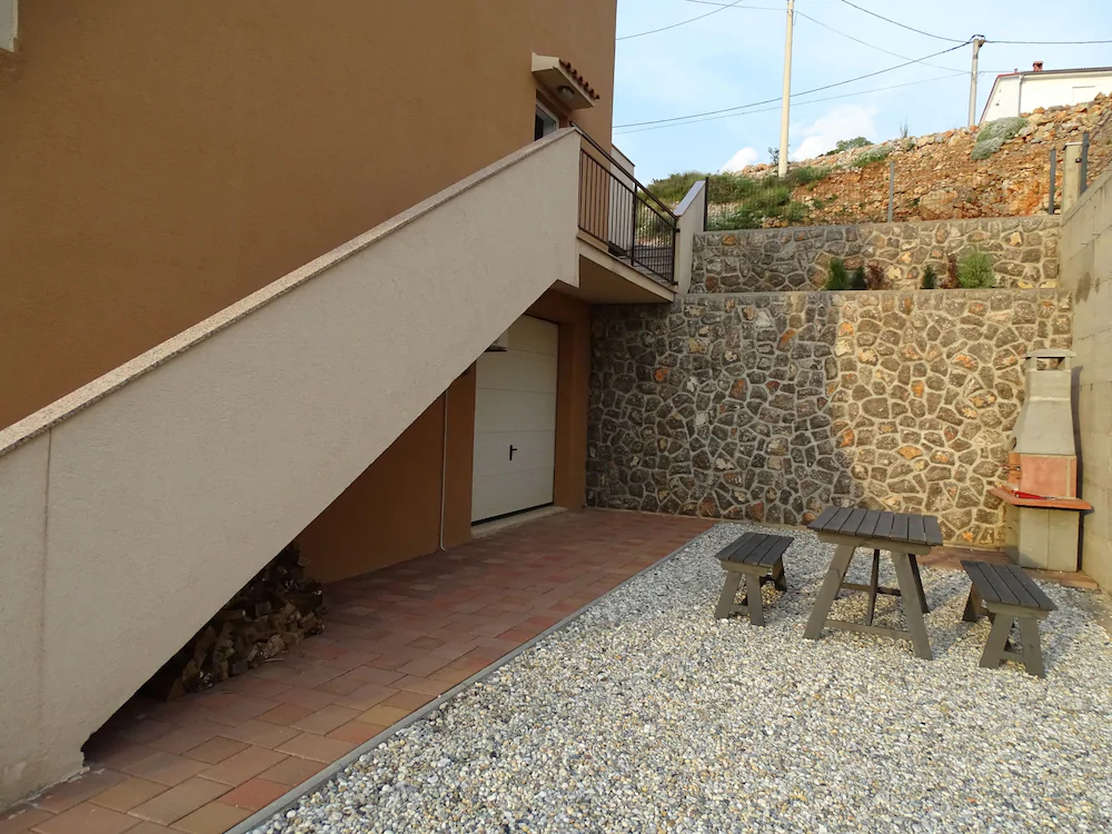 Slavica Apartments