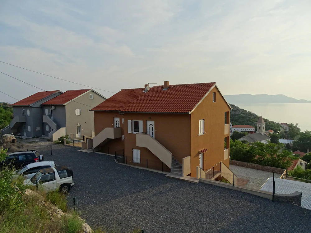 Slavica Apartments