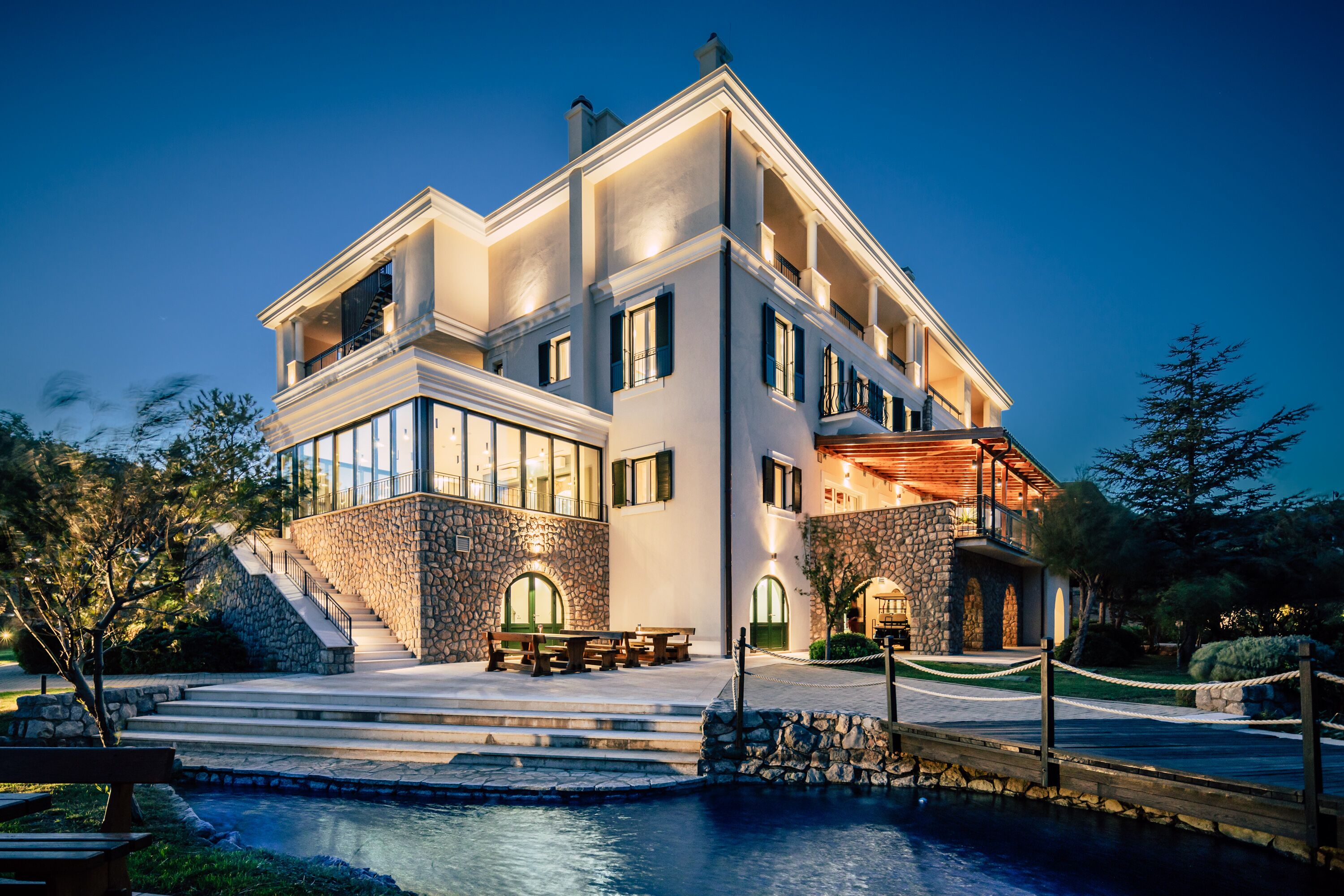 Veladrion Resort