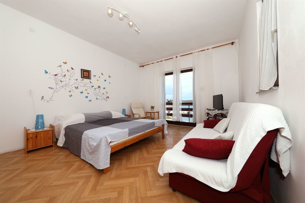 Apartment Milivoj