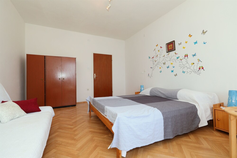 Apartment Milivoj
