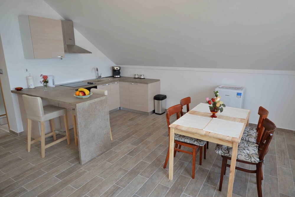 Apartment Milivoj