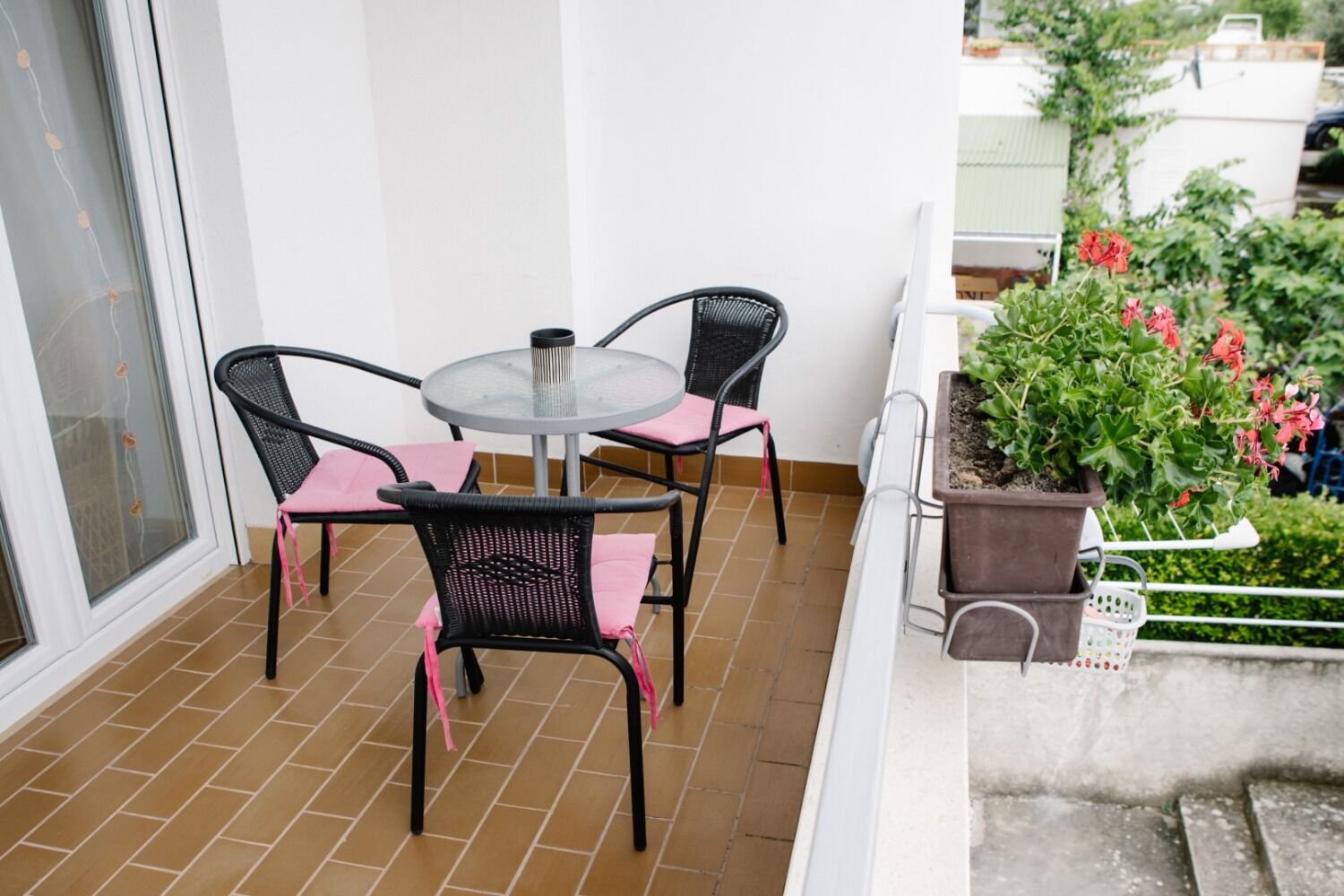 Apartments Petri - close to the sea