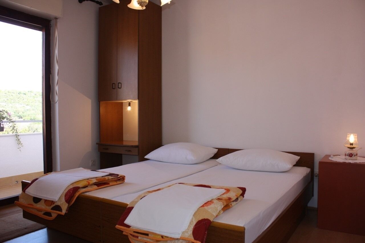Apartments Petri - close to the sea