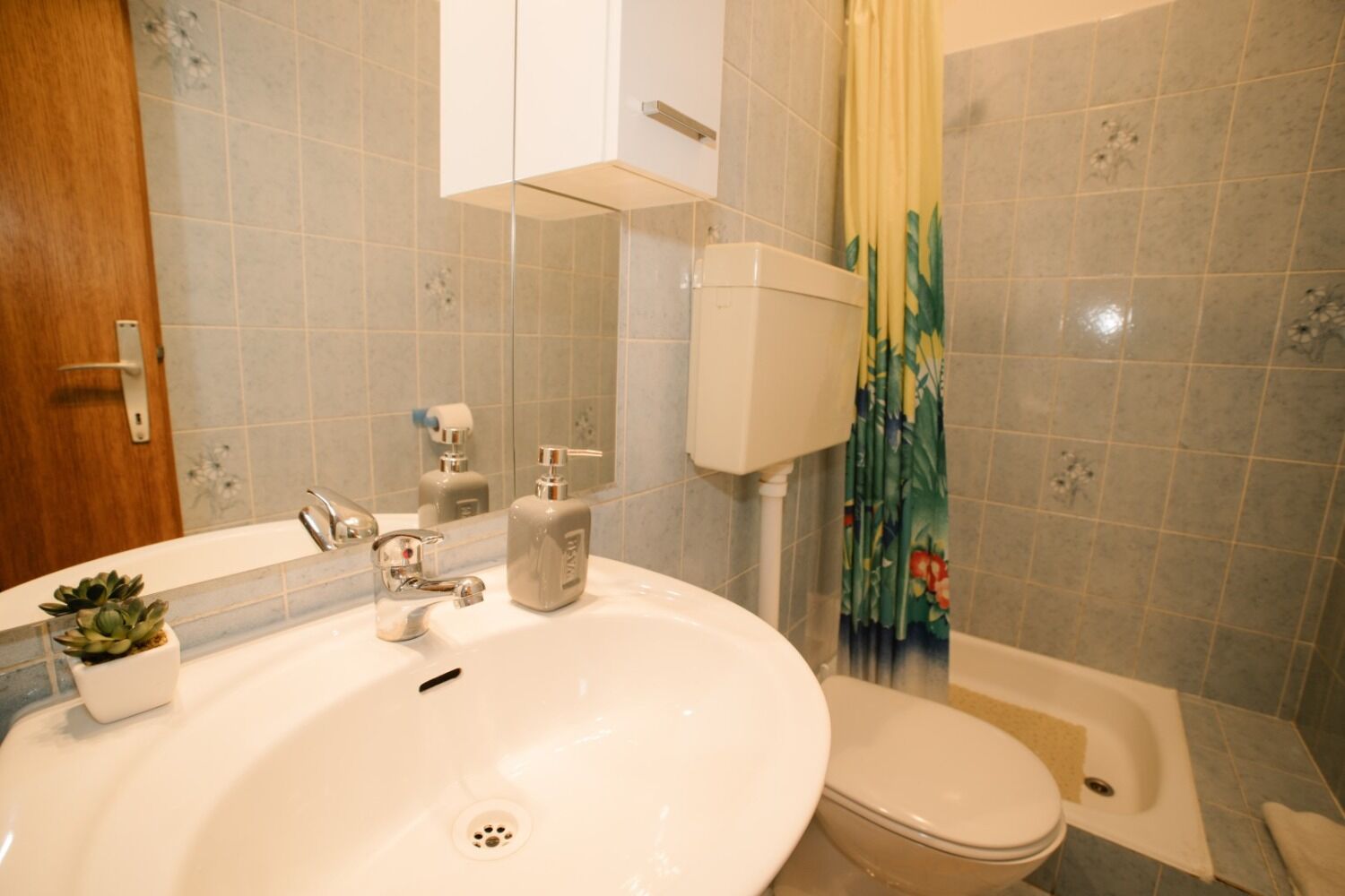 Apartments Petri - close to the sea