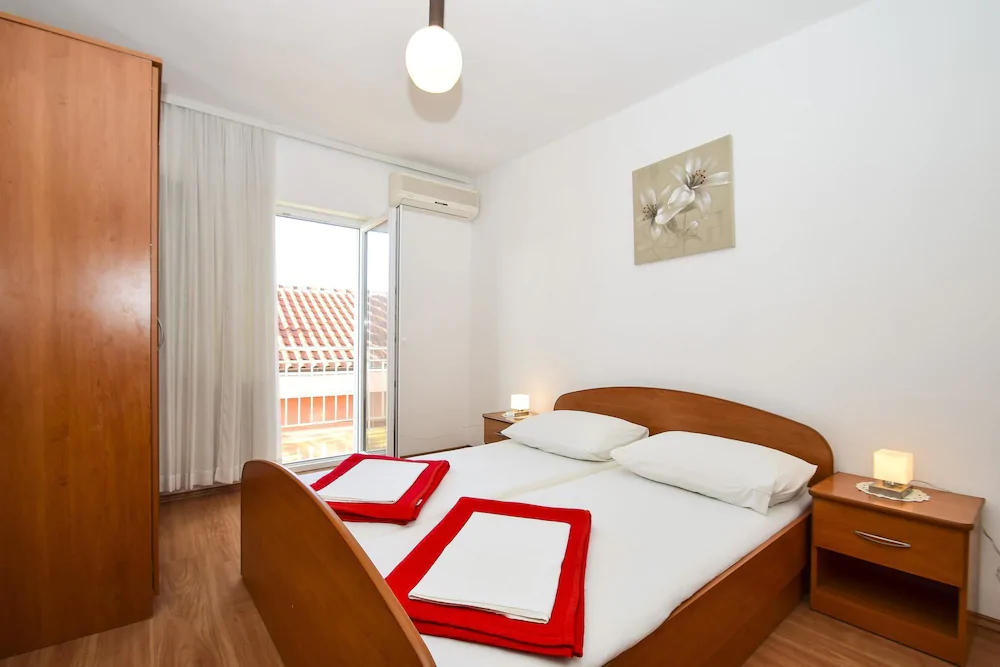 Apartments Radojka