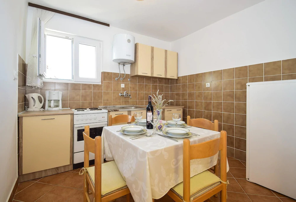 Apartments Radojka