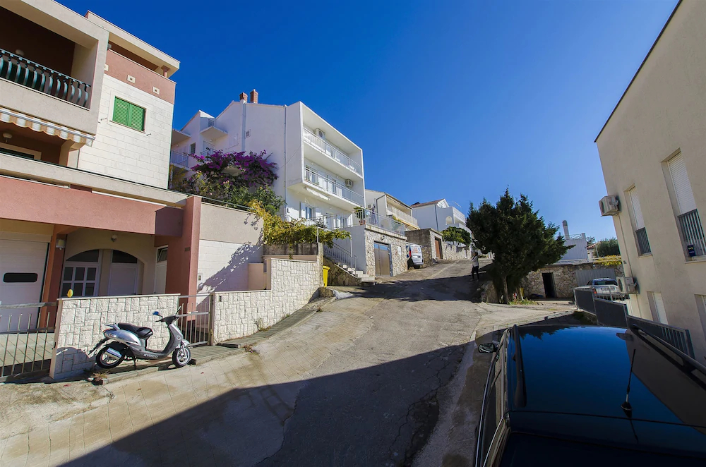 Apartments Radojka