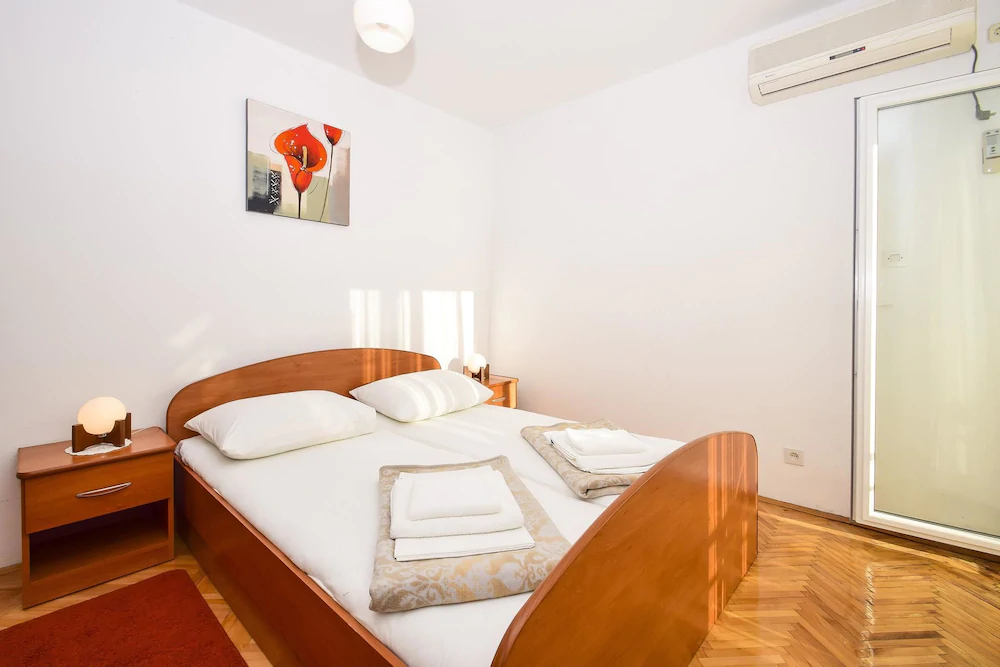 Apartments Radojka