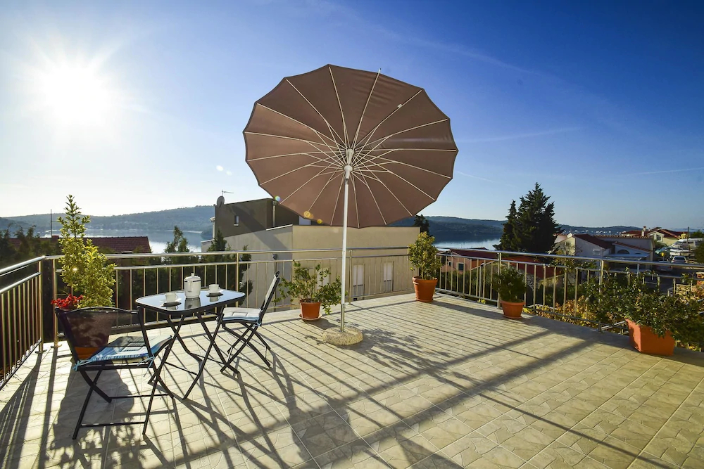 Apartments Radojka