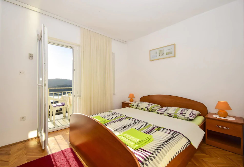 Apartments Radojka