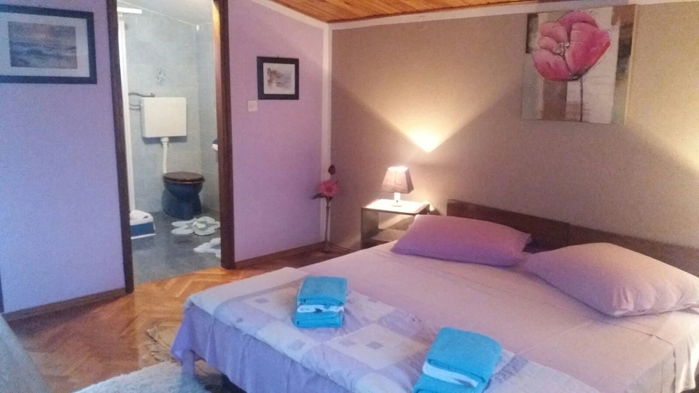Apartments Snjezana
