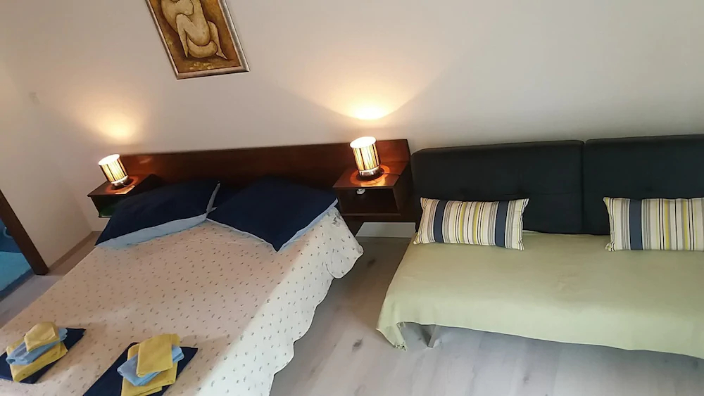 Apartments Snjezana